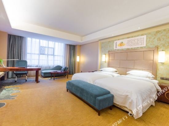 Фото Wuhan Jinguiyuan Intercontinental Hotel