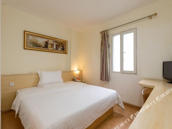 Фото 7 Days Inn Foshan Temple Baihua Squrare Branch