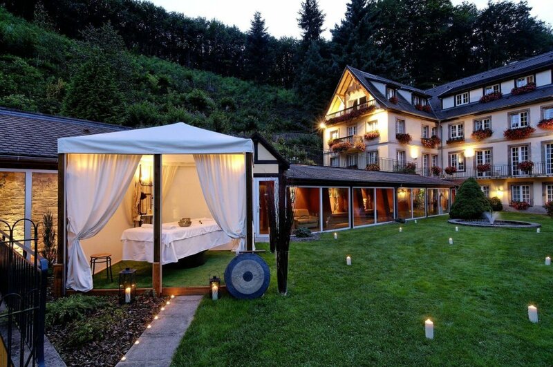 Гостиница 6717 Nature Hôtel & SPA Le Clos des Délices