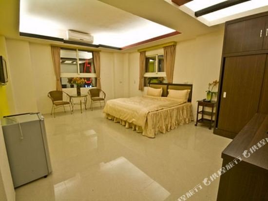 Фото Yue Jing Commercial Hotel