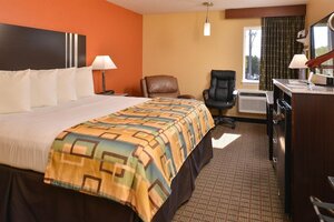 Douglas Inn And Suites (Tennessee, Bradley County), hotel