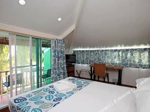 Гостиница Bluewaves Beach House в Калибо