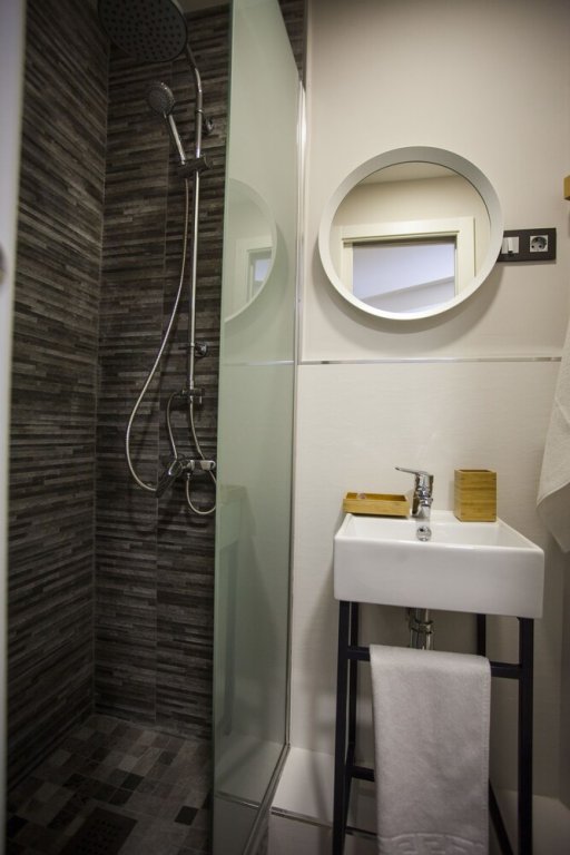 Фото Hostal Cc Atocha