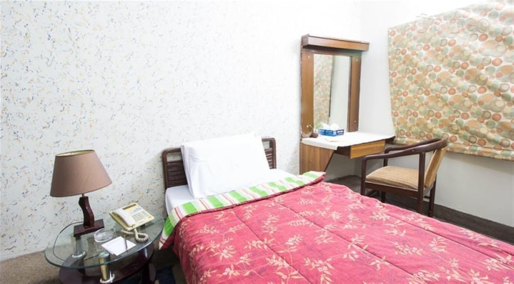 Фото Hilltop Hotel