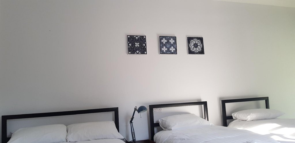 Фото Golders Park Hotel