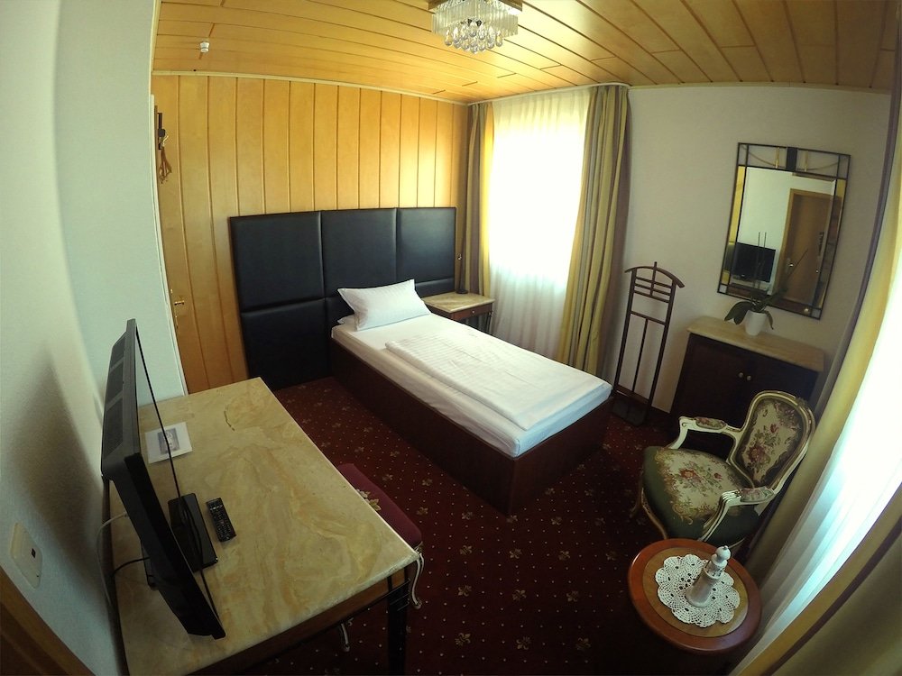 Фото Hotel Schäfer