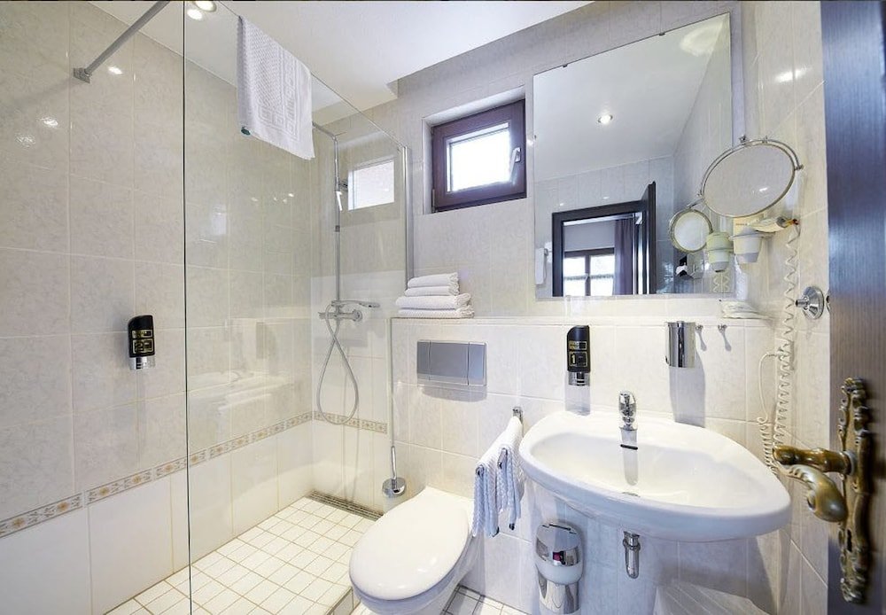 Фото Hotel zur Post