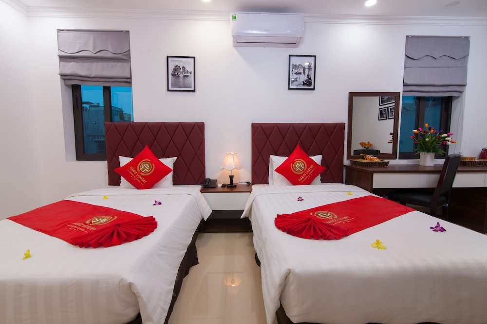 Фото Hanoi Luxury House & Travel