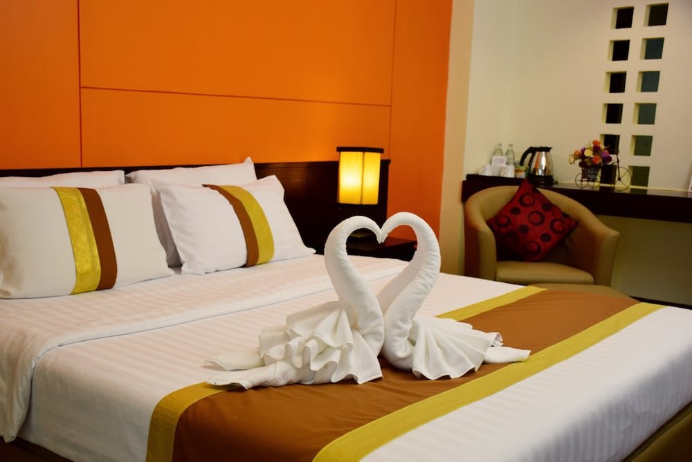 Фото The Color Living Hotel