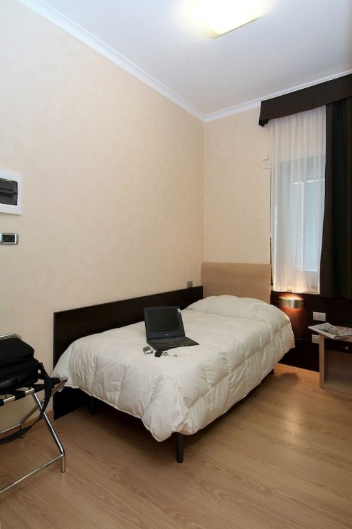 Фото EH Rome Airport Euro House Hotels