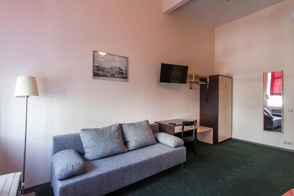 Фото Демократ