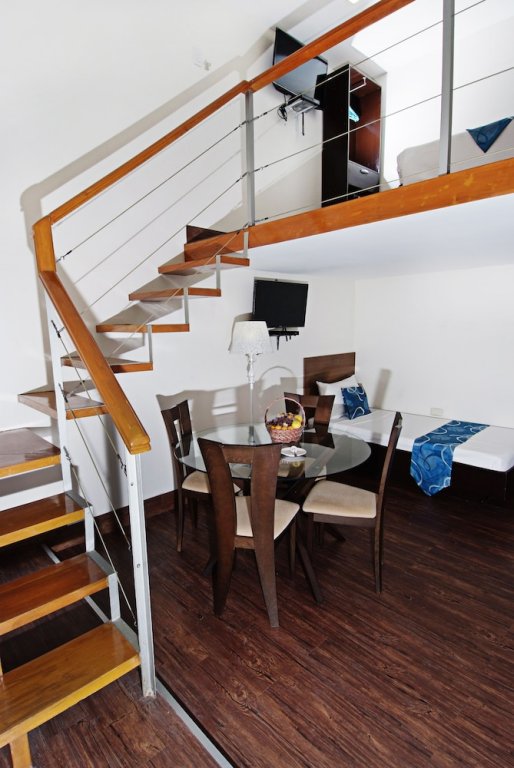 Фото Skyblue Hotel