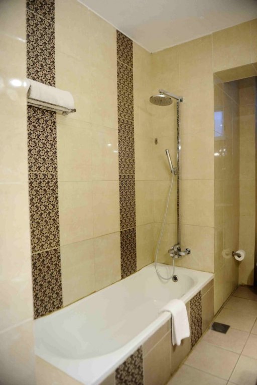 Фото The Blowfish Hotel