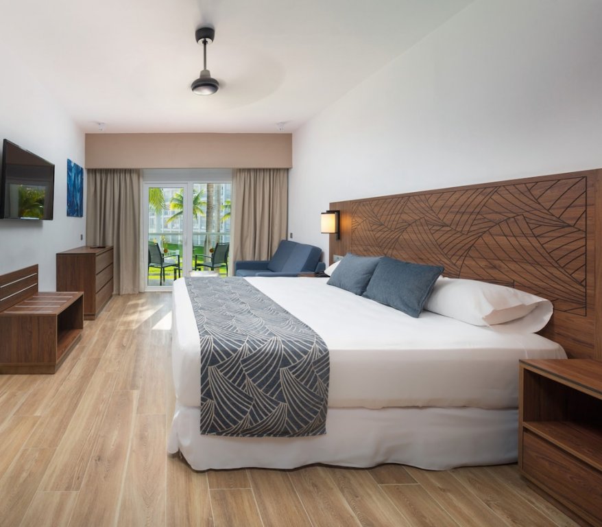 Фото Hotel Riu Montego Bay