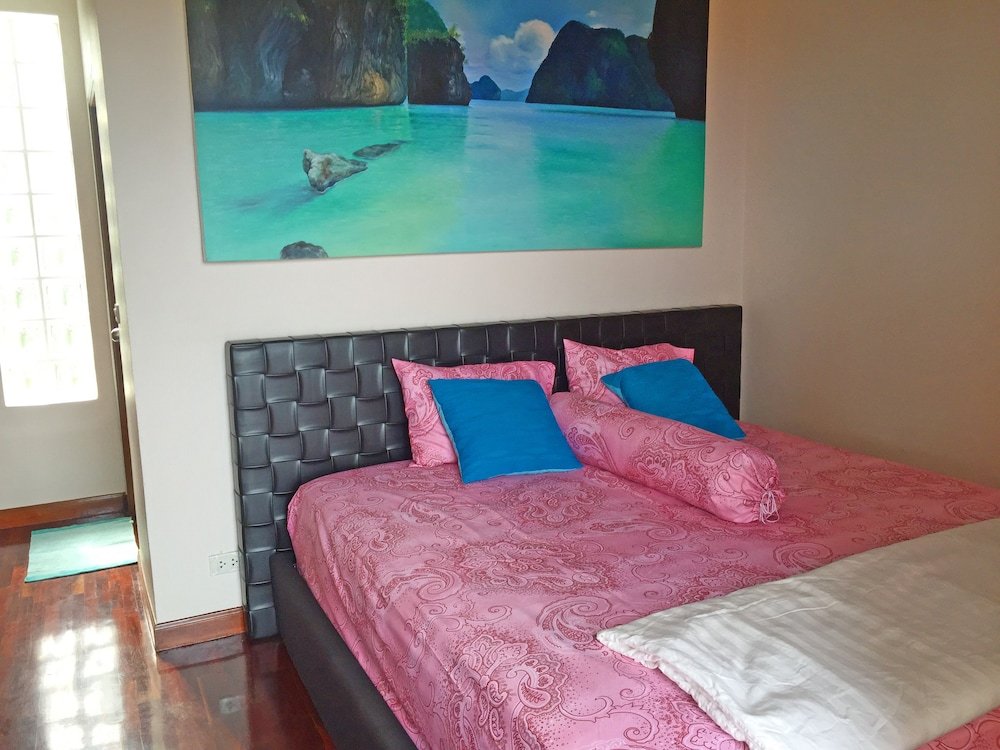 Фото 2 Pools Huge Seaview Pool - Villa Serena