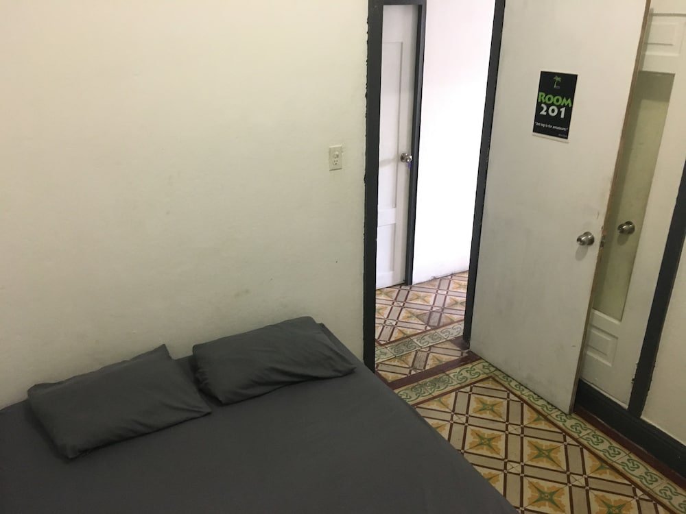 Фото Hostel H1 Miramar