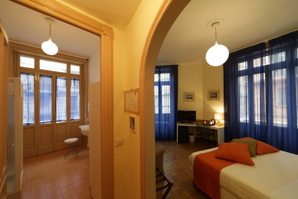 Фото Rex Lifestyle Hotel