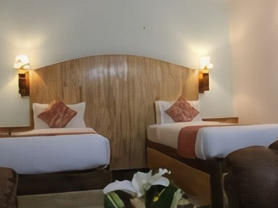 Фото Hotel Presidency Electronic City, Bangalore