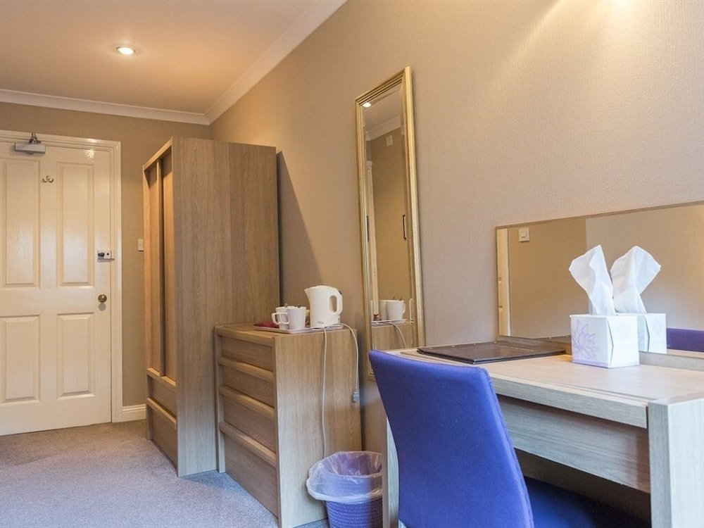 Фото Gwesty Minffordd Hotel