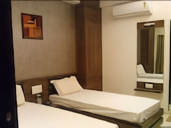 Фото Iroomz Woodlands Lodge