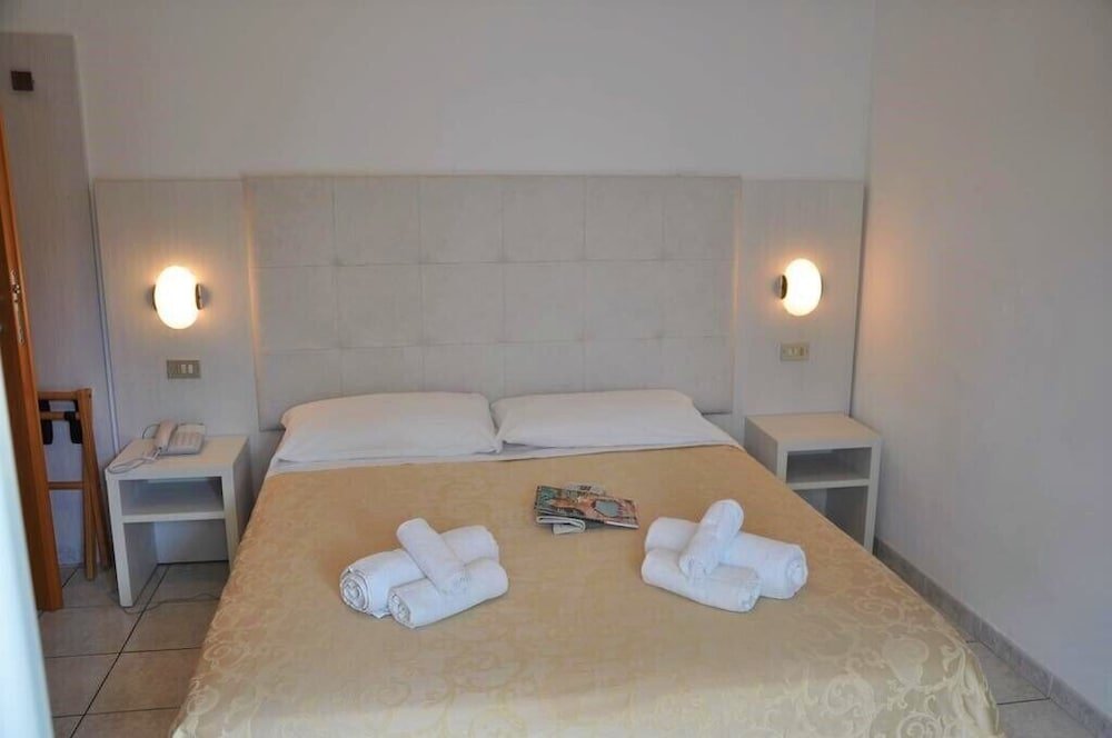 Фото Hotel Marina