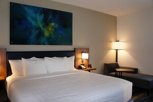 La Quinta Inn & Suites by Wyndham Texas City i 45