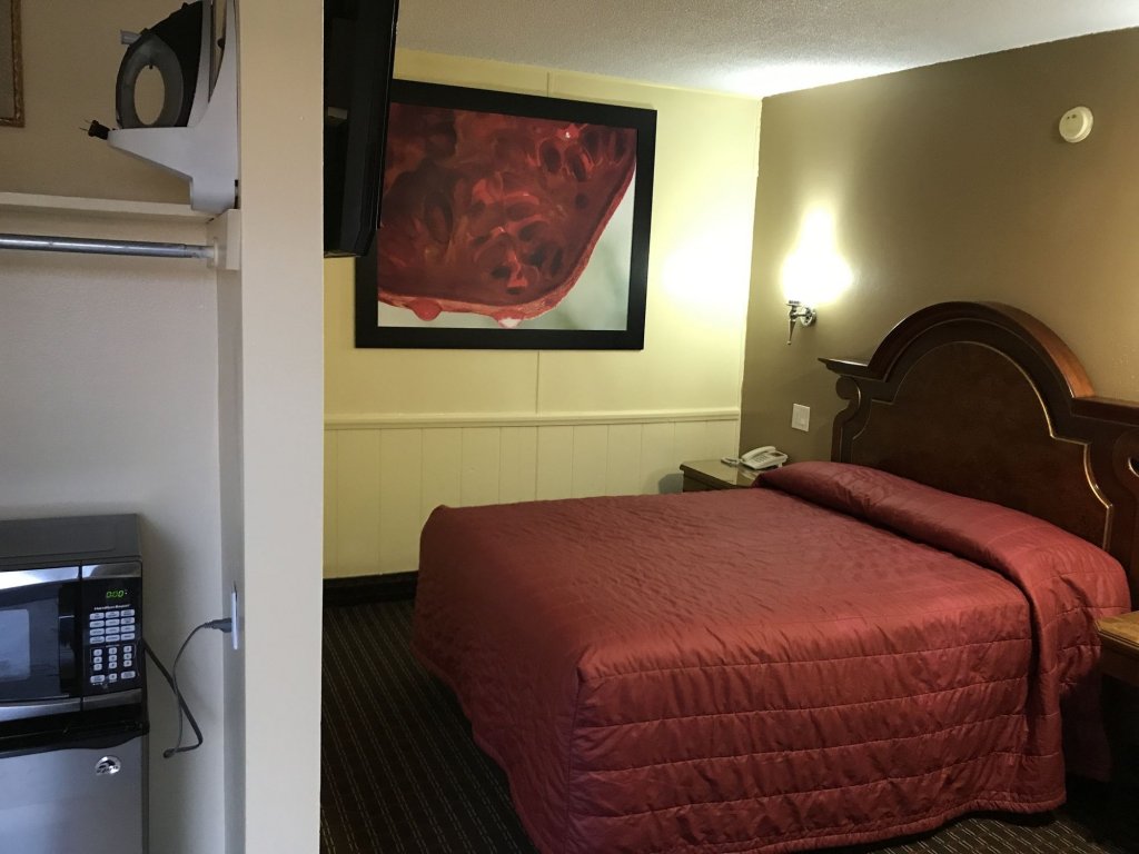 Фото A Fisher's Inn Motel