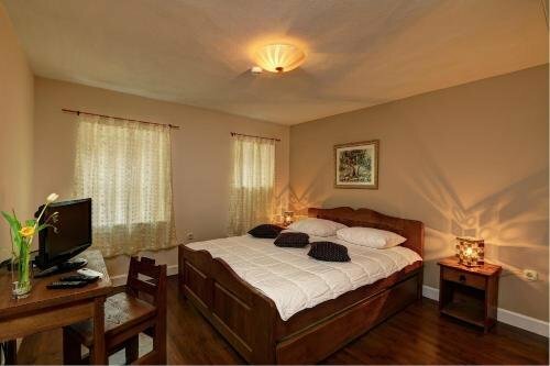 Гостиница Villa Varos в Сплите