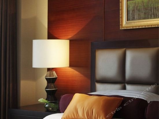 Фото Holiday Inn Chengdu Century City East Tower