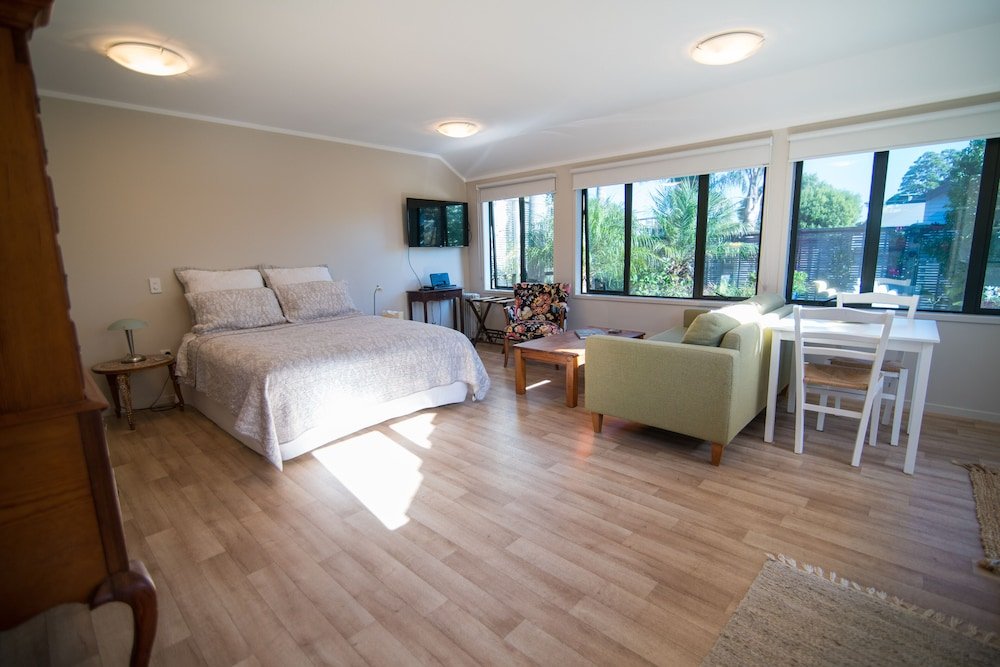 Фото Terry and Cindy's Bed and Breakfast