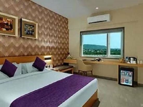 Гостиница Click Hotel Junagadh