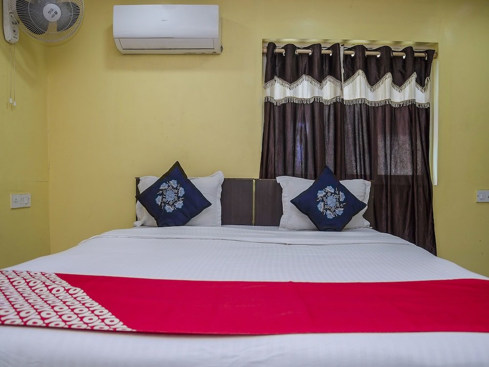 Фото Oyo 1857 Salt Lake Sector 2