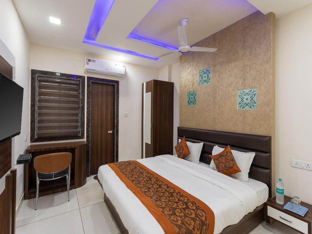 Фото Oyo 13376 Hotel Shri Vilas