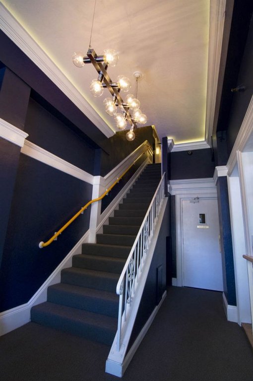 Фото Edwardian Hotel