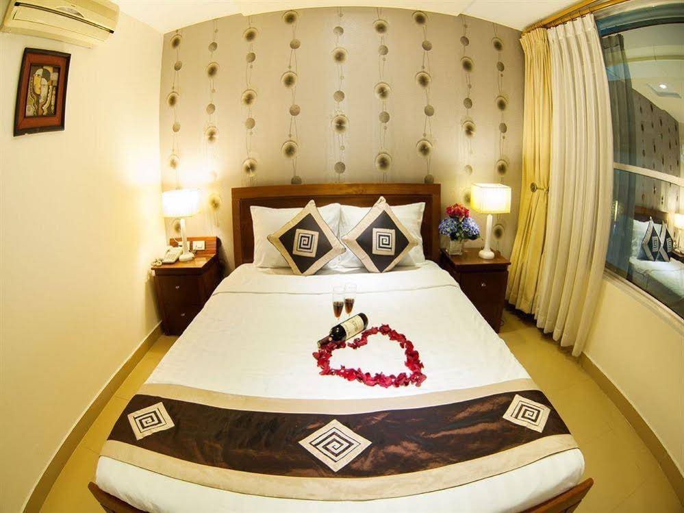 Фото Eden Garden Hotel