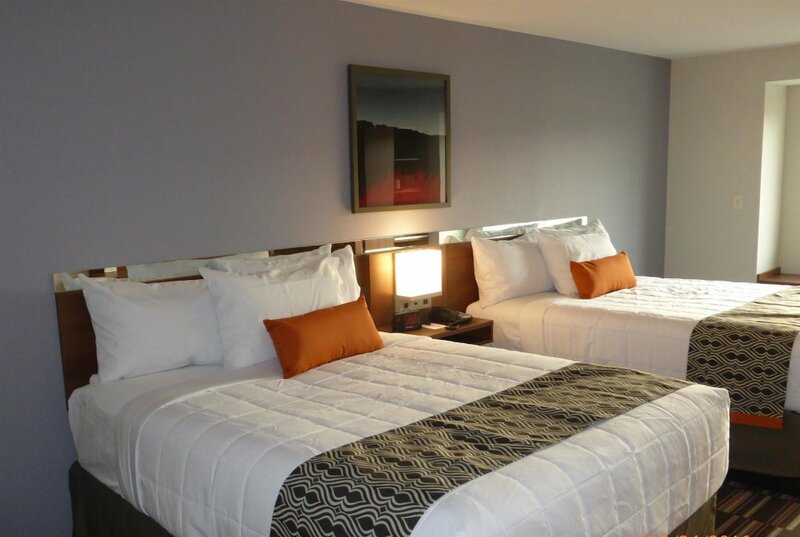 Гостиница Microtel Inn & Suites by Wyndham Niagara Falls