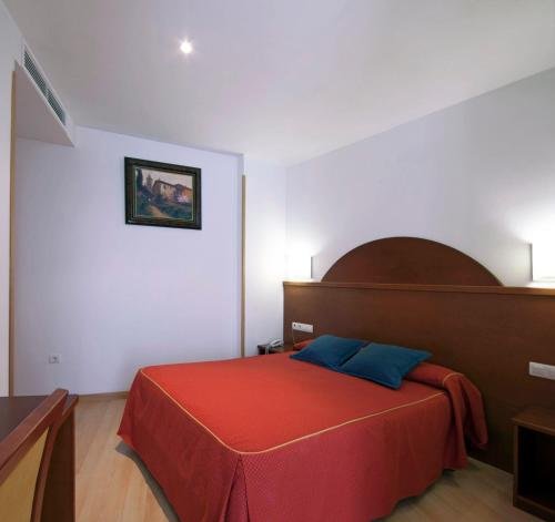 Фото Hostal Cuéntame Evolución Auto check in