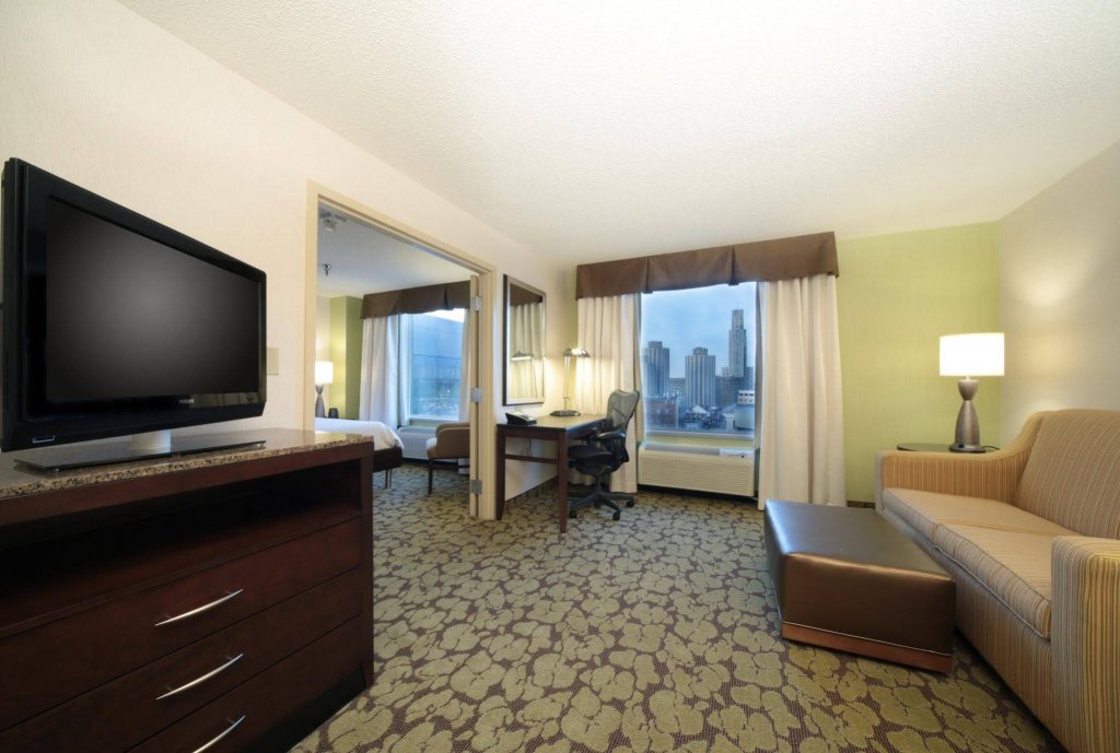 Фото Hilton Garden Inn Pittsburgh University Place