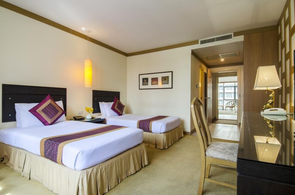 Фото The Tarntawan Hotel Surawong Bangkok