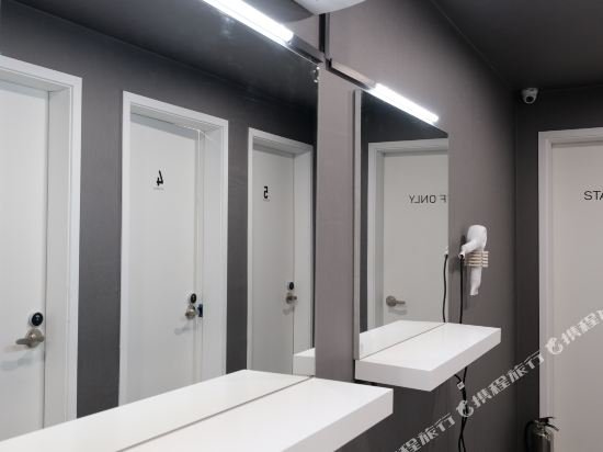 Фото The Capsule Myeongdong