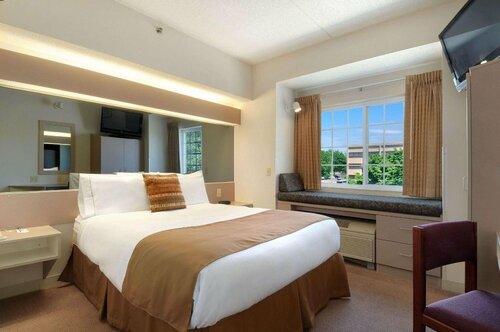 Гостиница Microtel Inn & Suites by Wyndham Bloomington/Minneapolis