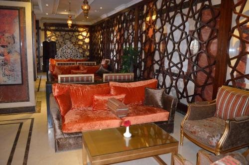 Фото Rotana Al Mesk Hotel