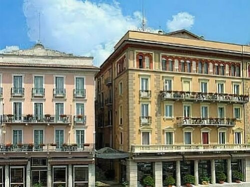 Гостиница Hotel San Gottardo в Вербании