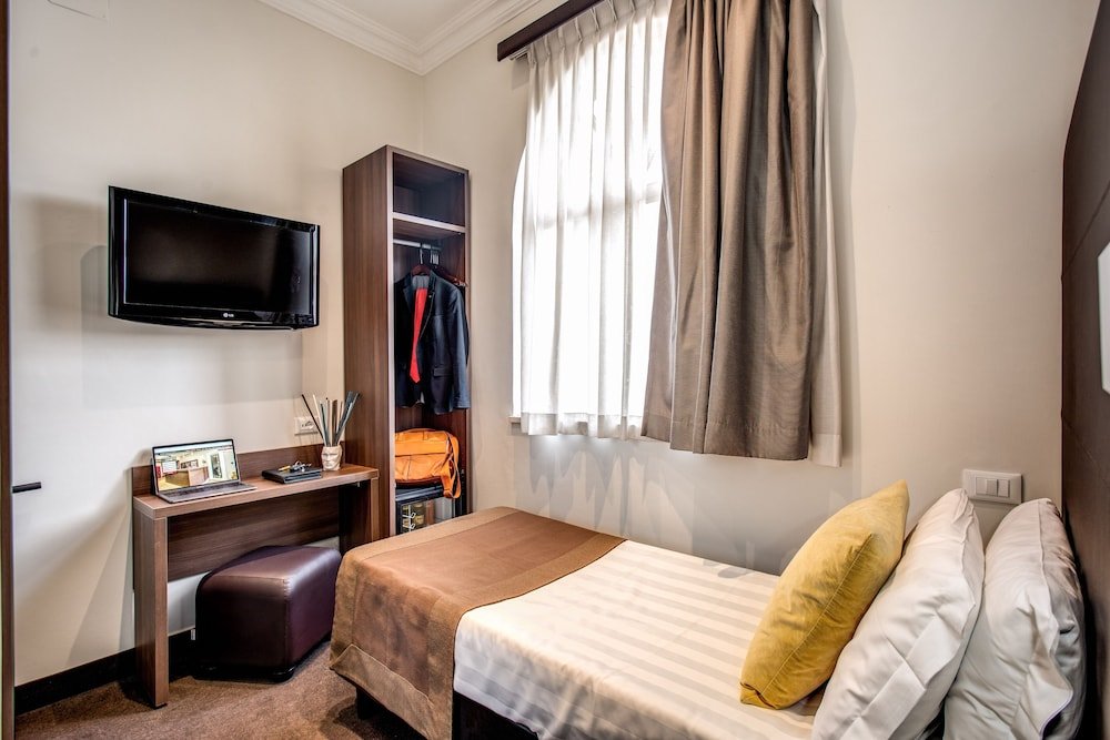 Фото Rome Garden Hotel