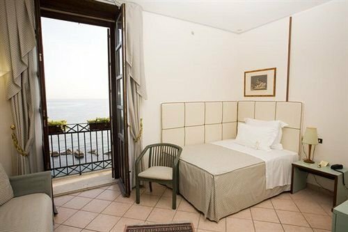 Внешний вид отеля Domus Mariae Albergo в Сиракузе, фото 5