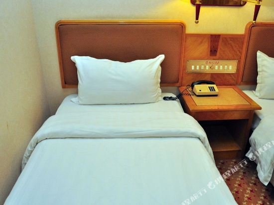 Фото New Asia Hotel