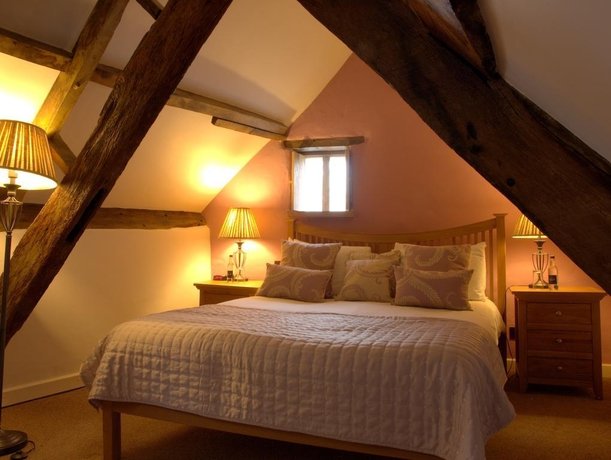 Фото Отель The Kings Arms