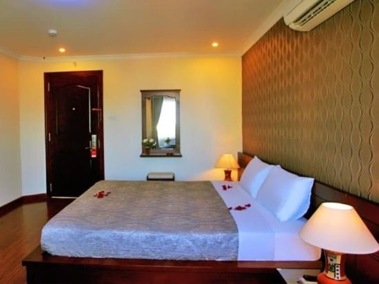 Фото Nice Swan Hotel