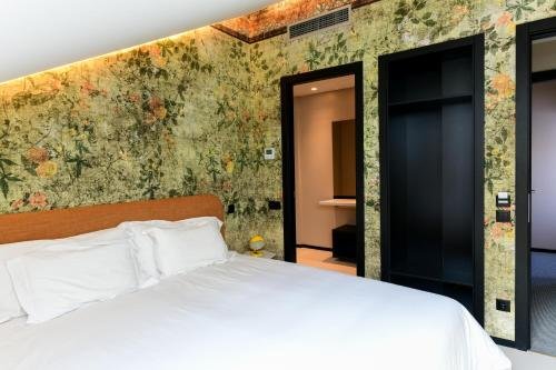 Фото Pateo Lisbon Lounge Suites