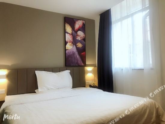 Фото 7 Days Inn Bayi Square Second Branch